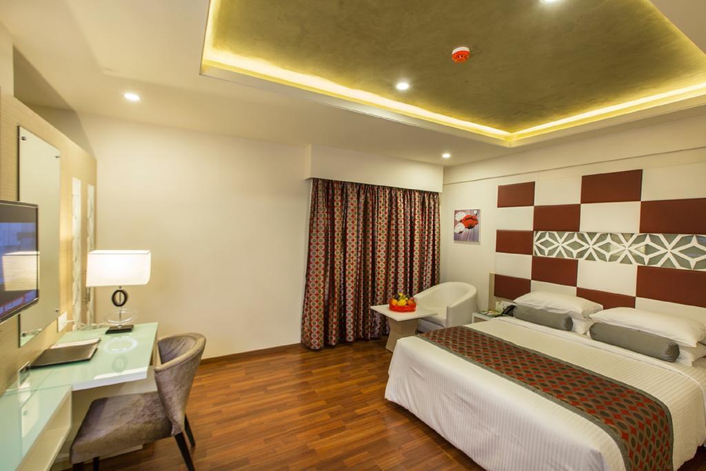 Hotel Pai Viceroy à Tirupati Chambre photo