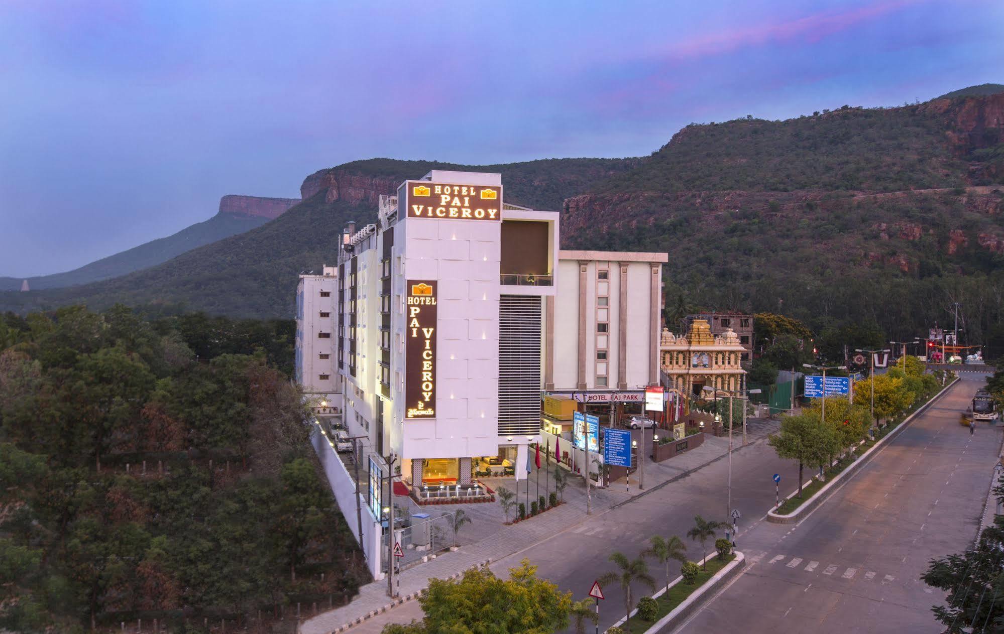 Hotel Pai Viceroy à Tirupati Extérieur photo